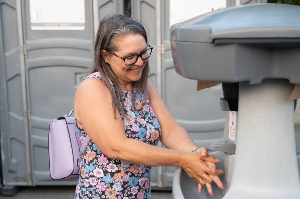 Best Portable restroom trailer rental  in Morgandale, OH